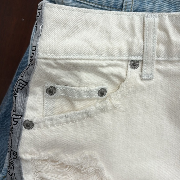 LF Jean Skirt with center zipper down the front - Picture 8 of 8